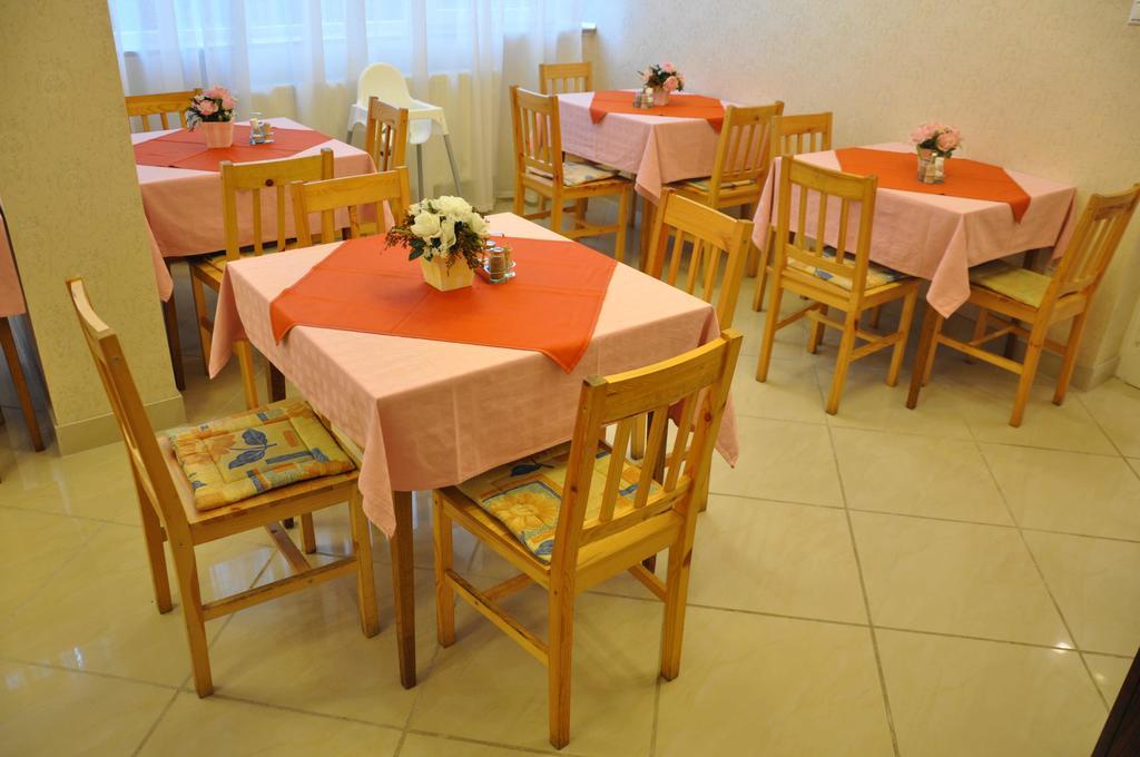 Harmony Panzio Bed and Breakfast Hajdúszoboszló Eksteriør billede